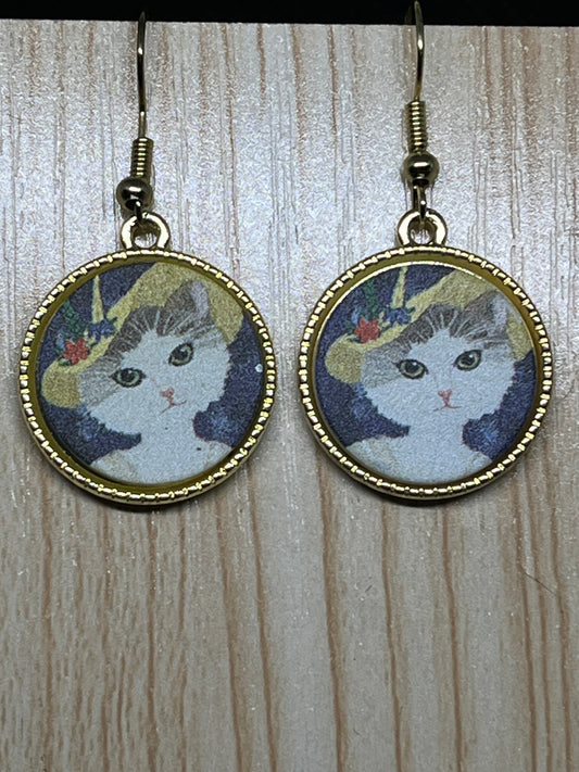 Cat earrings E379