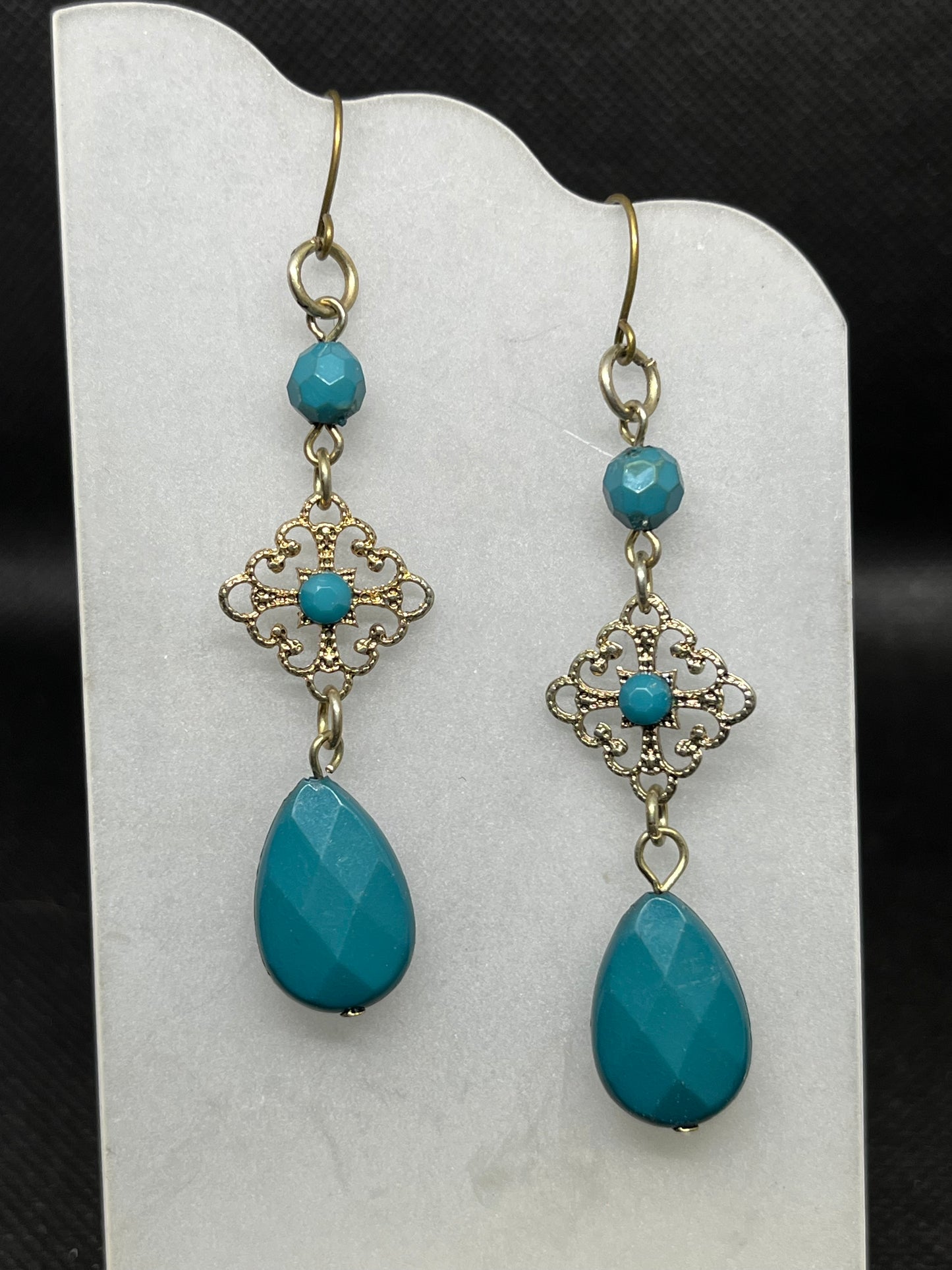 Dark teal dangle earrings E822