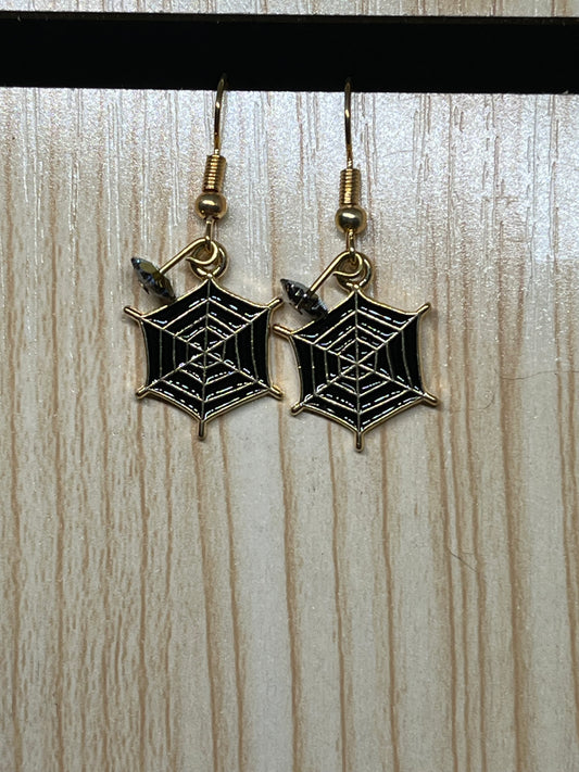 Black web earrings H204