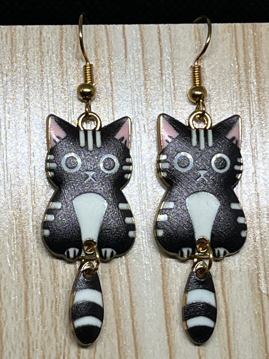 Cat earrings E345