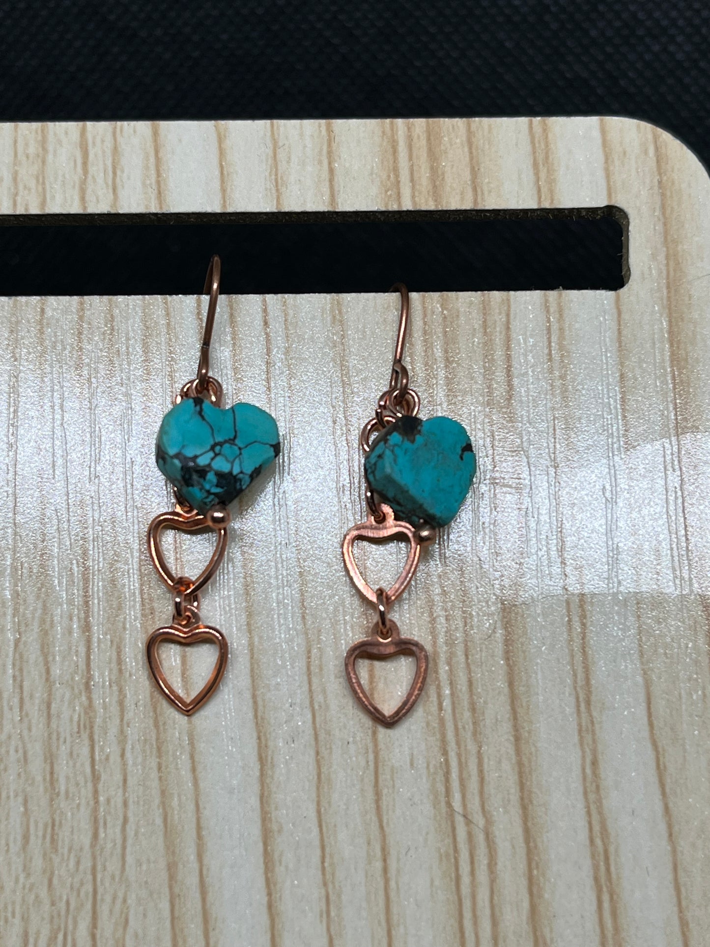 Heart earrings E567