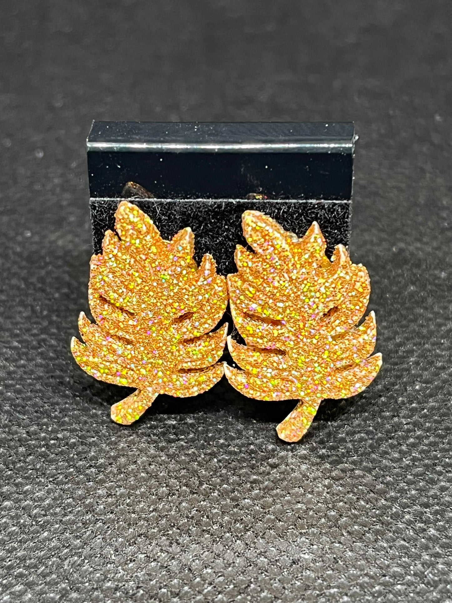 Leaf earrings TK1