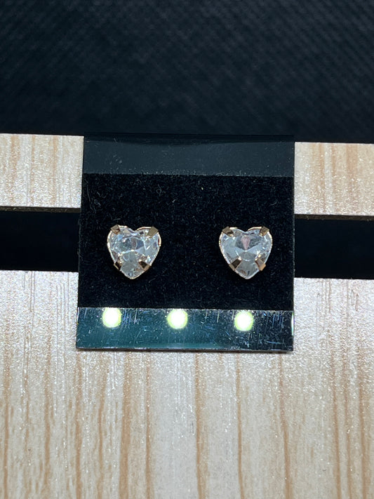 Heart gem stud earrings E891