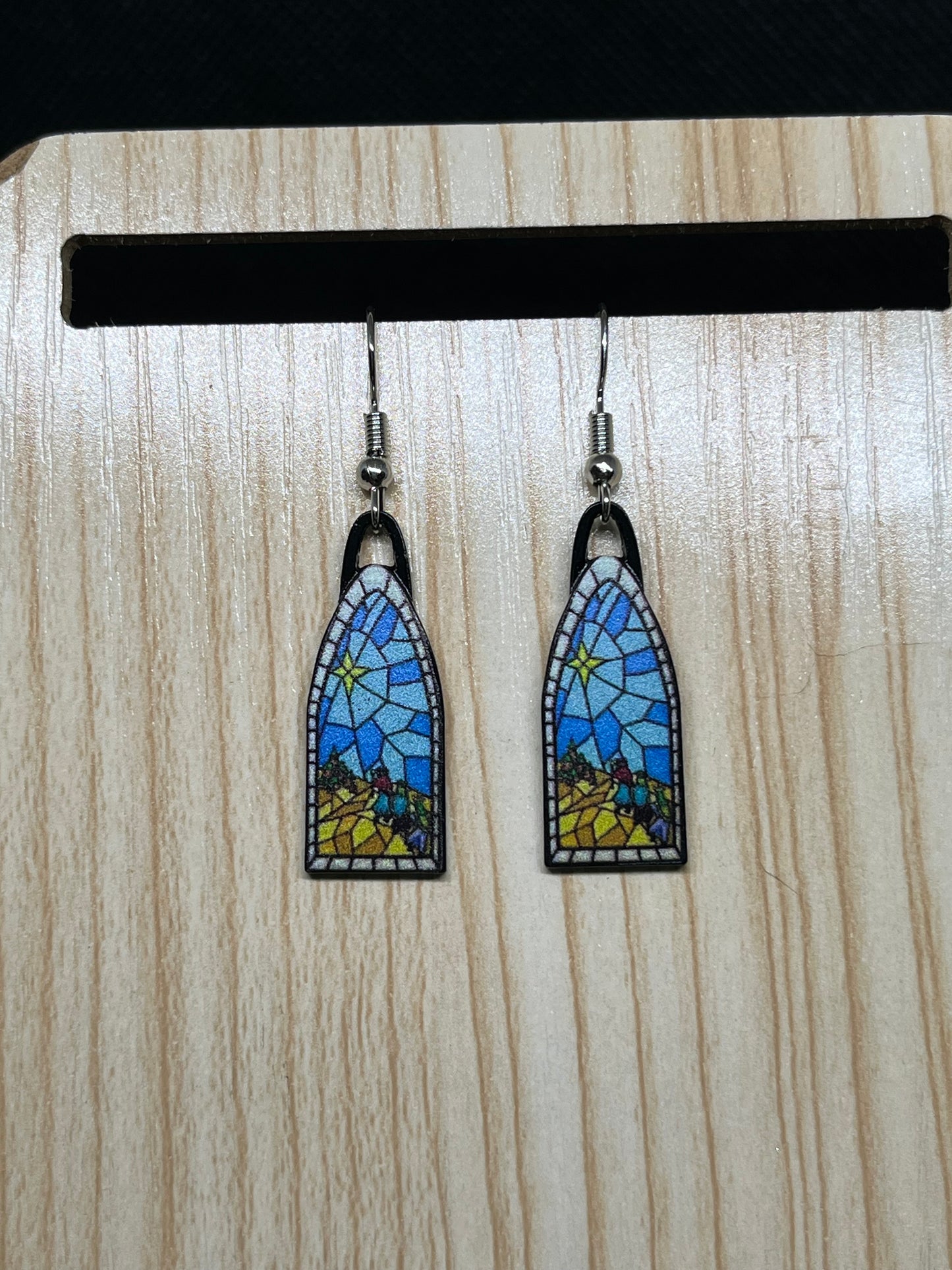 Manger earrings C133