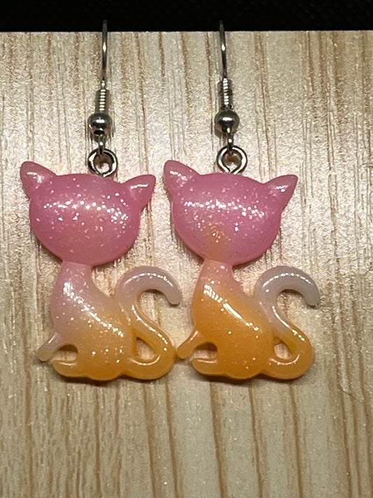 Cat earrings E359