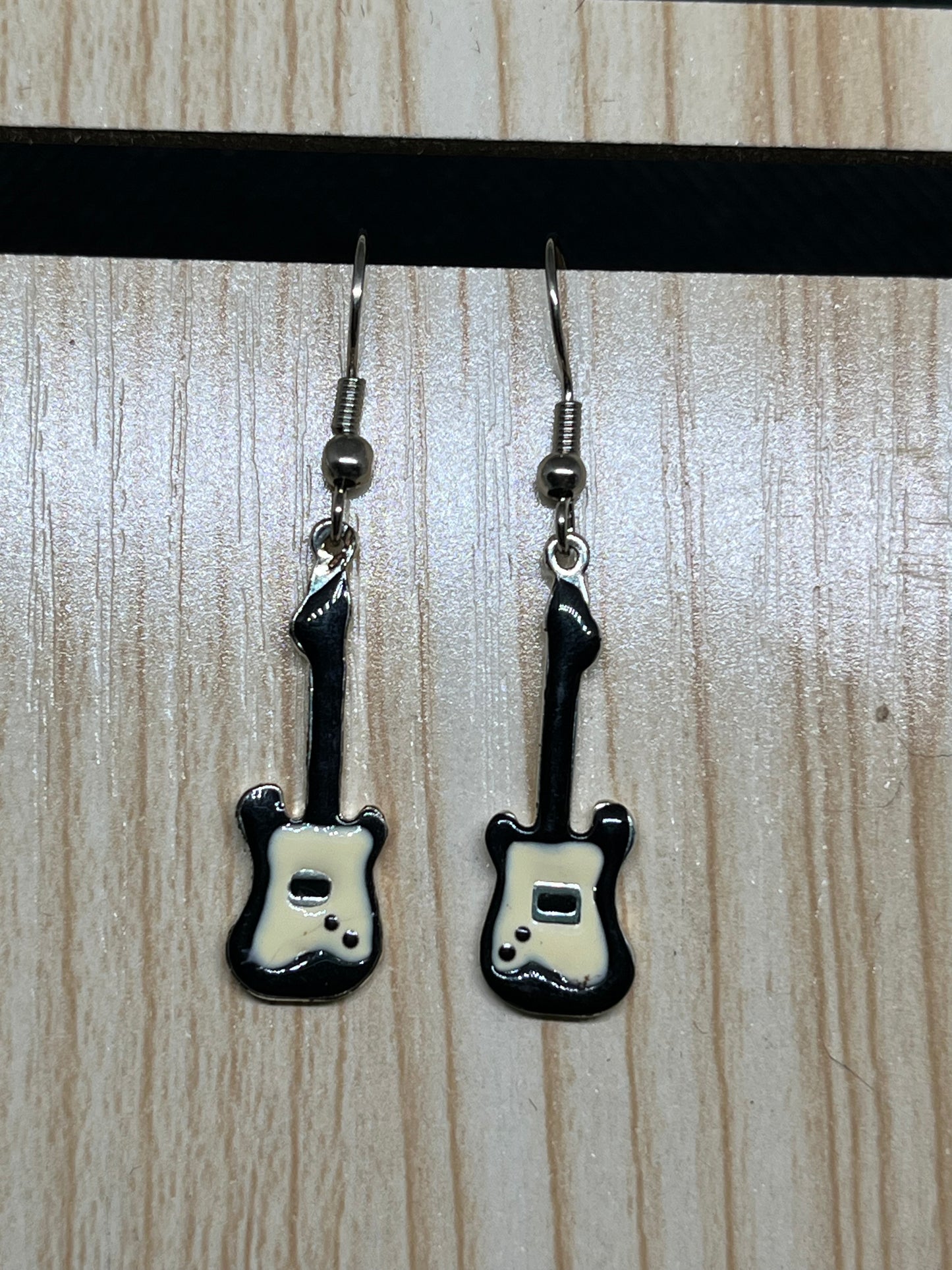 Musical earrings E512
