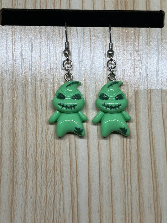Green boogie man earrings H190