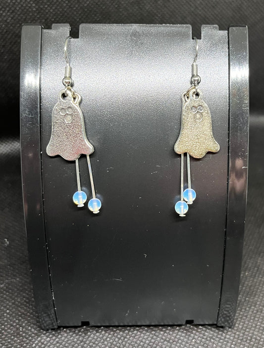 Ghost earrings H112