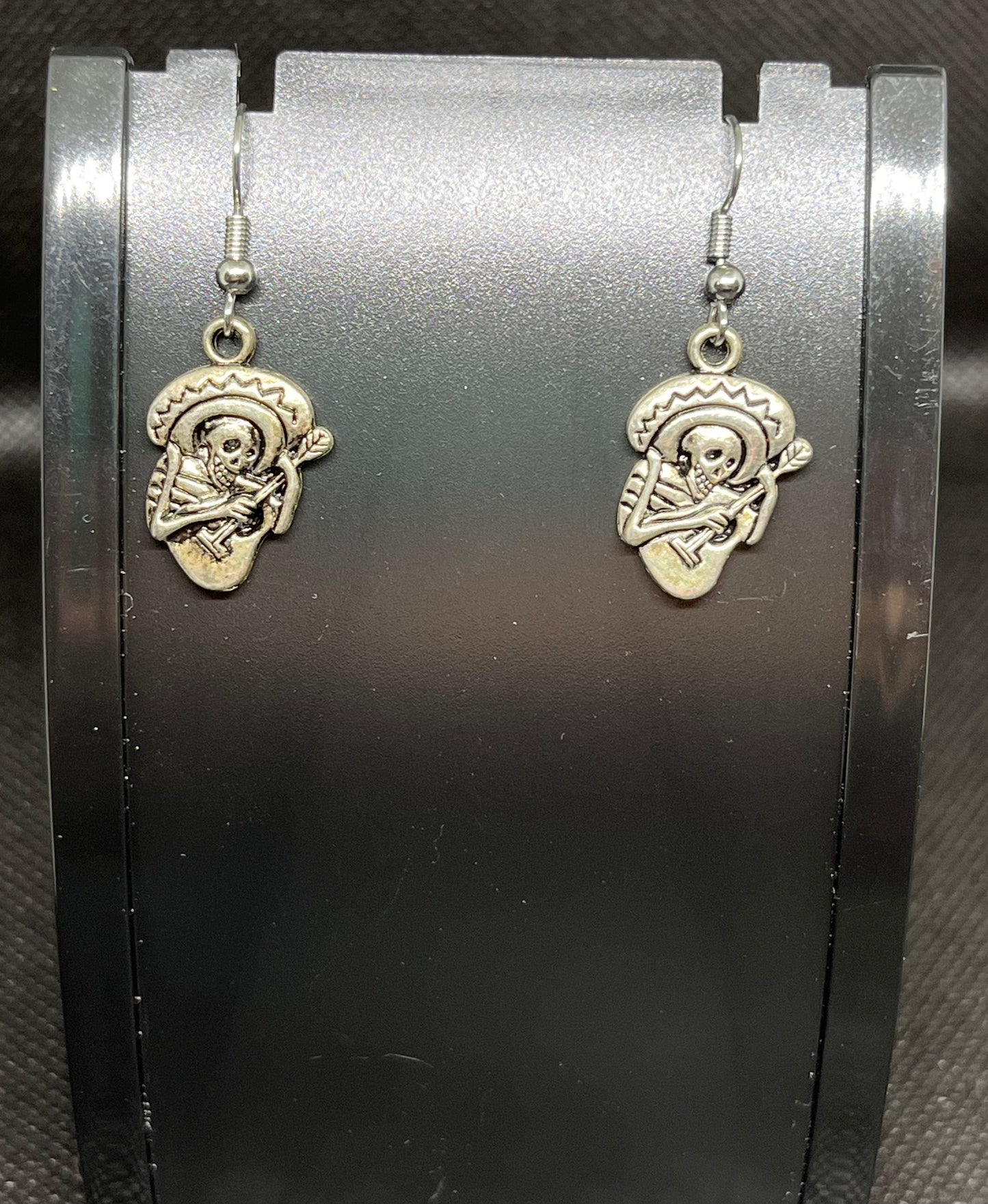 Skeleton earrings H72
