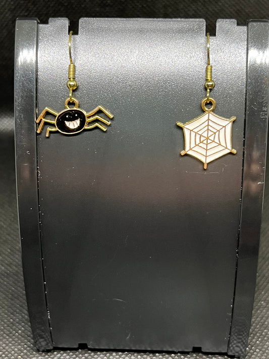 Spider and web earrings H39