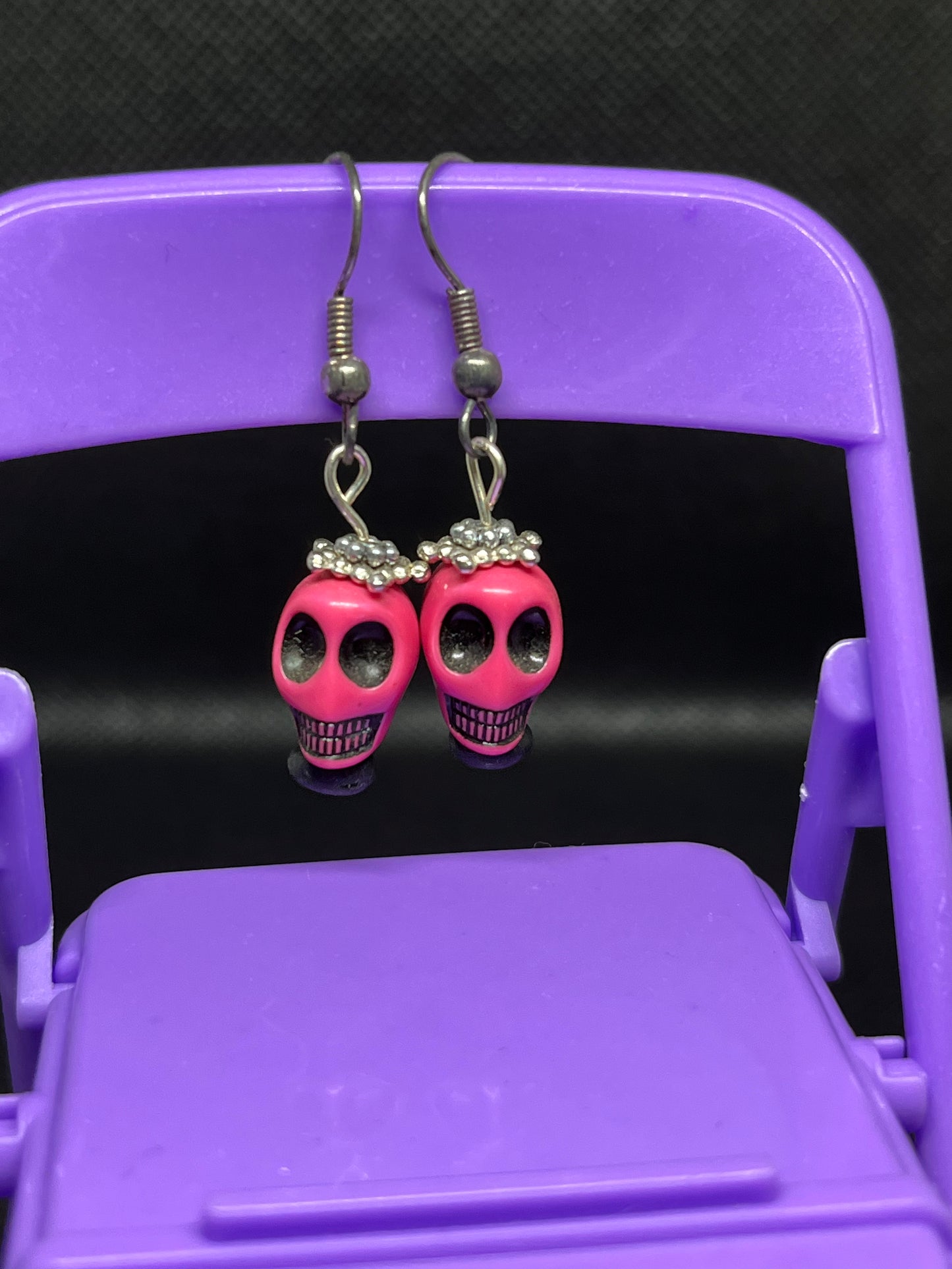 Skull earrings H56