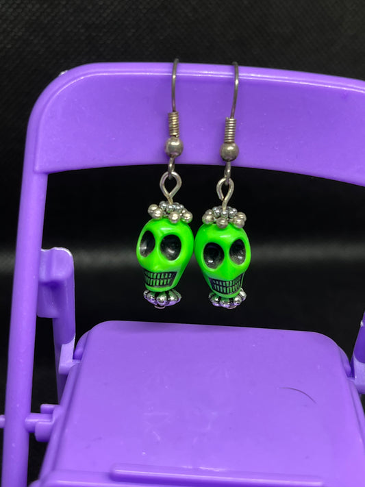 Skull earrings H60