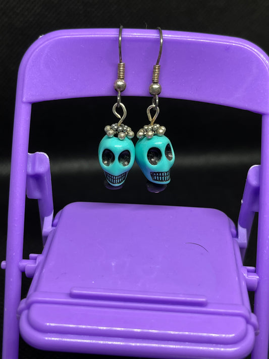 Skull earrings H61