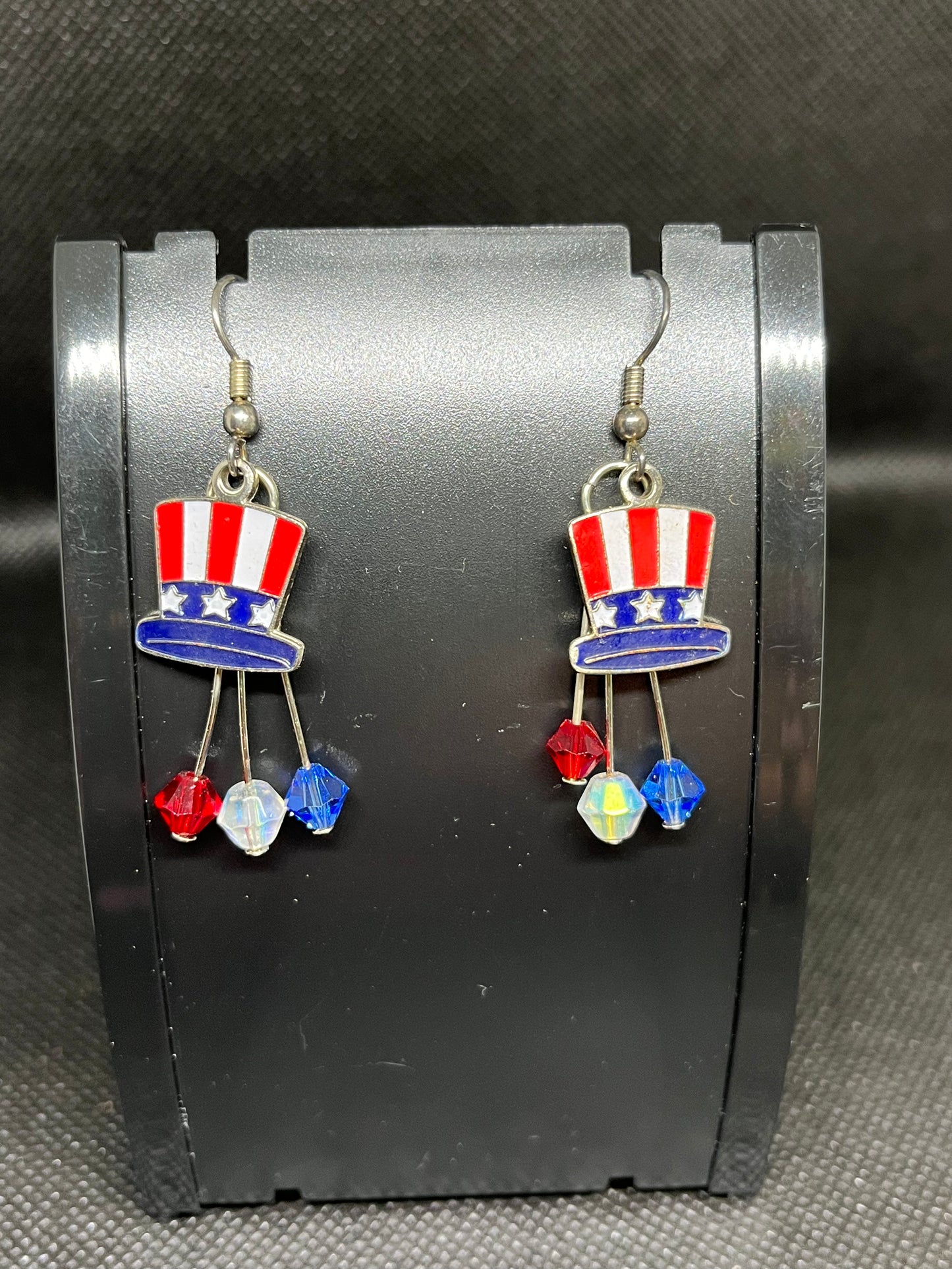 American top hat earrings J5
