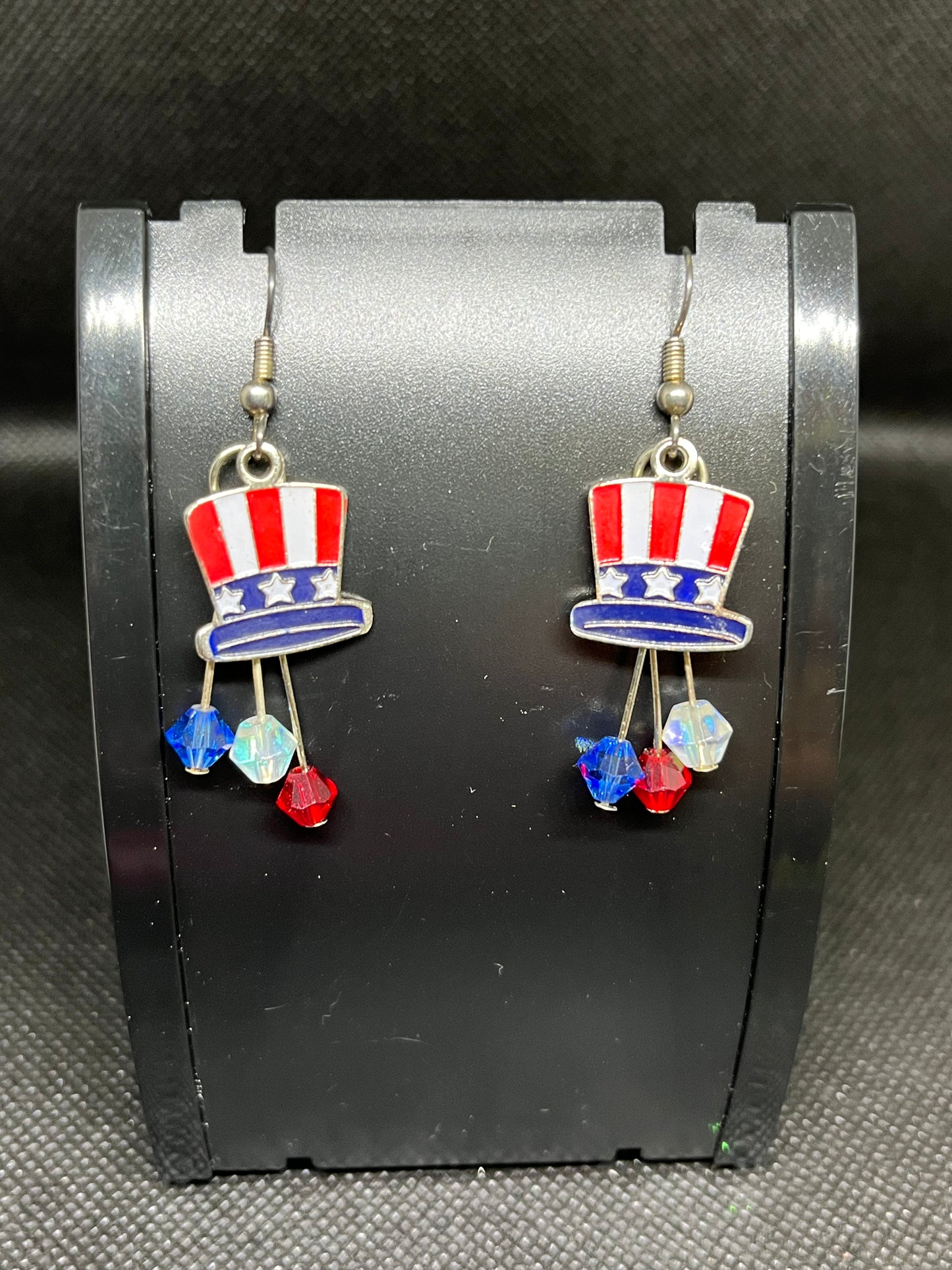 American top hat earrings J5