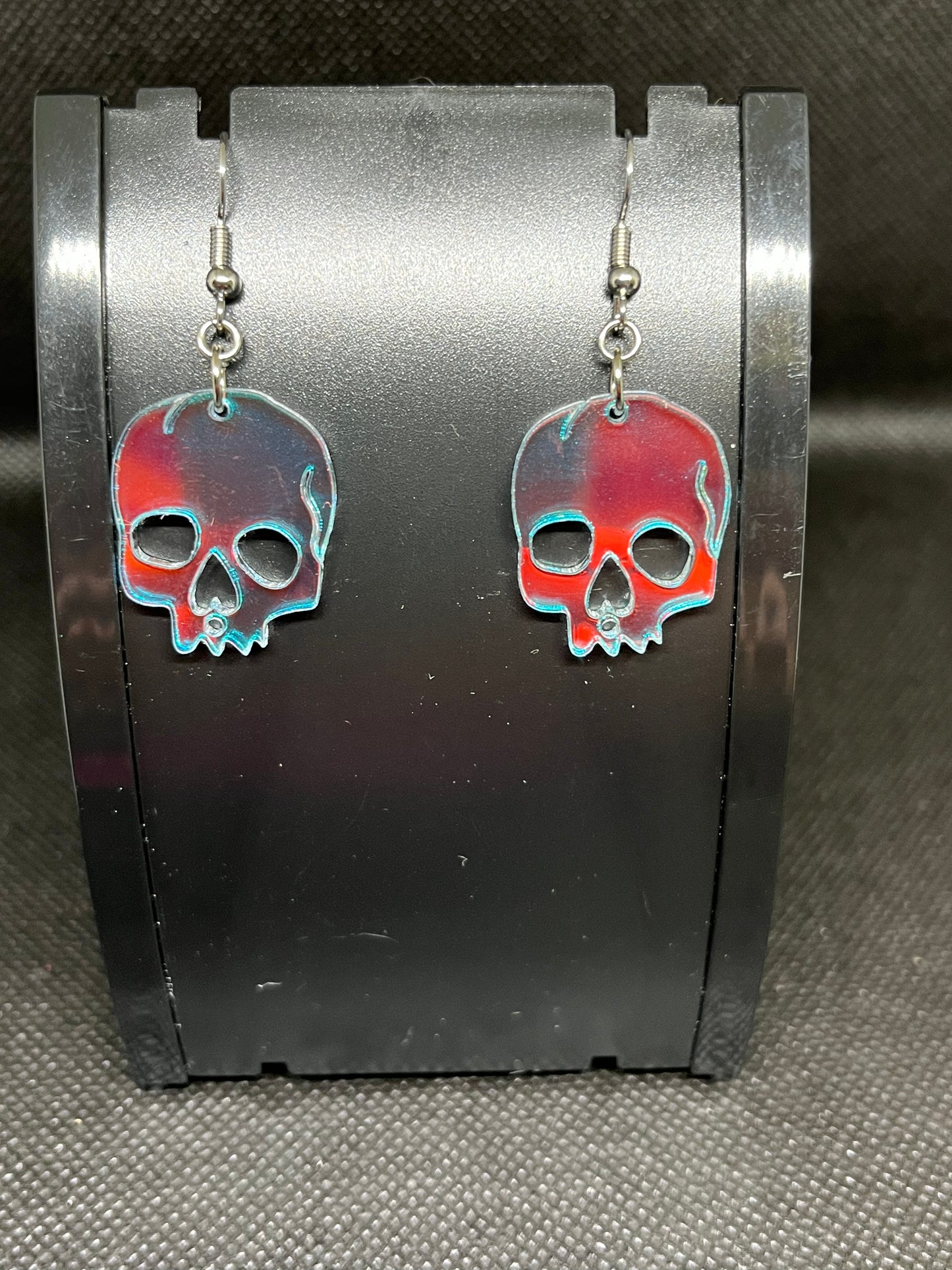Skull earrings H83