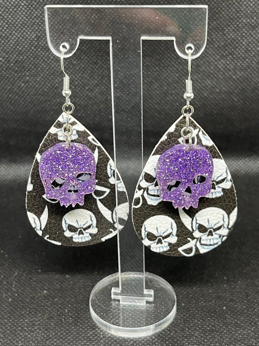 Skull earrings H158