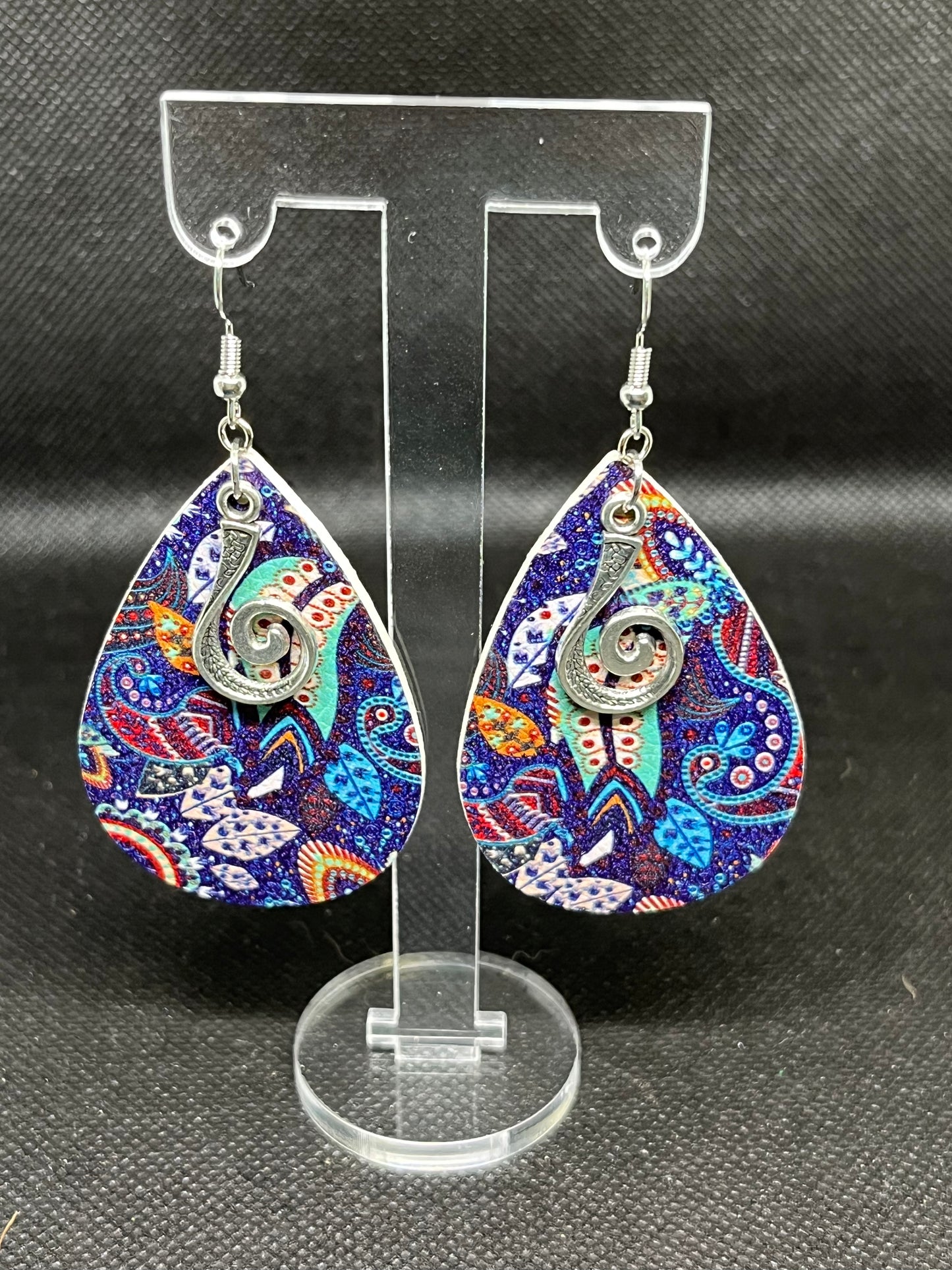 Swirl earrings